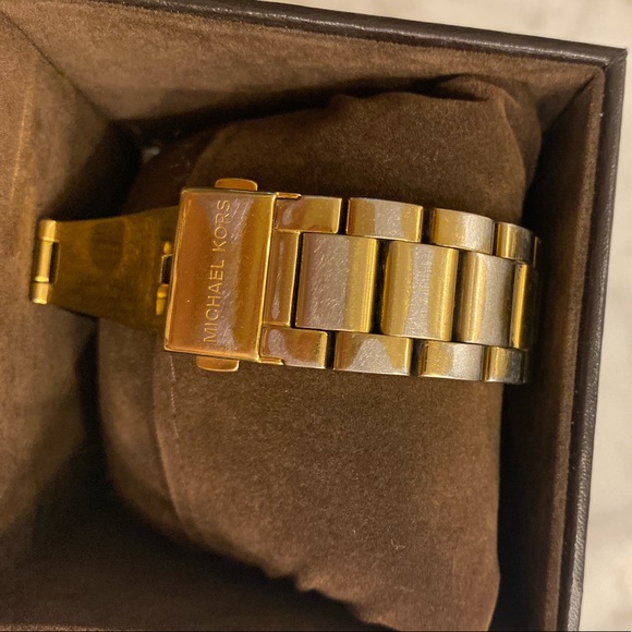 Michael Kors Woman’s watch